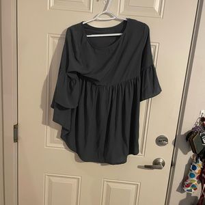 Wishlist Apparel Blouse Top Size M/L Womens Ruffled Sleeve Polyester
